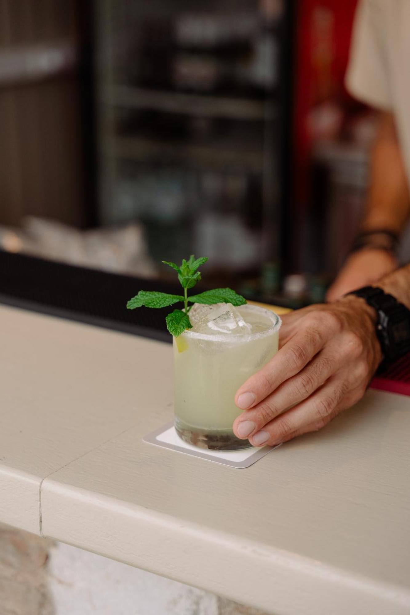 信天翁酒店 洛加拉斯 外观 照片